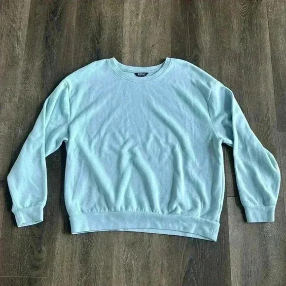 Buffalo David Bitton top.  Baby blue in color.  Women’s size large. - Picture 1 of 5
